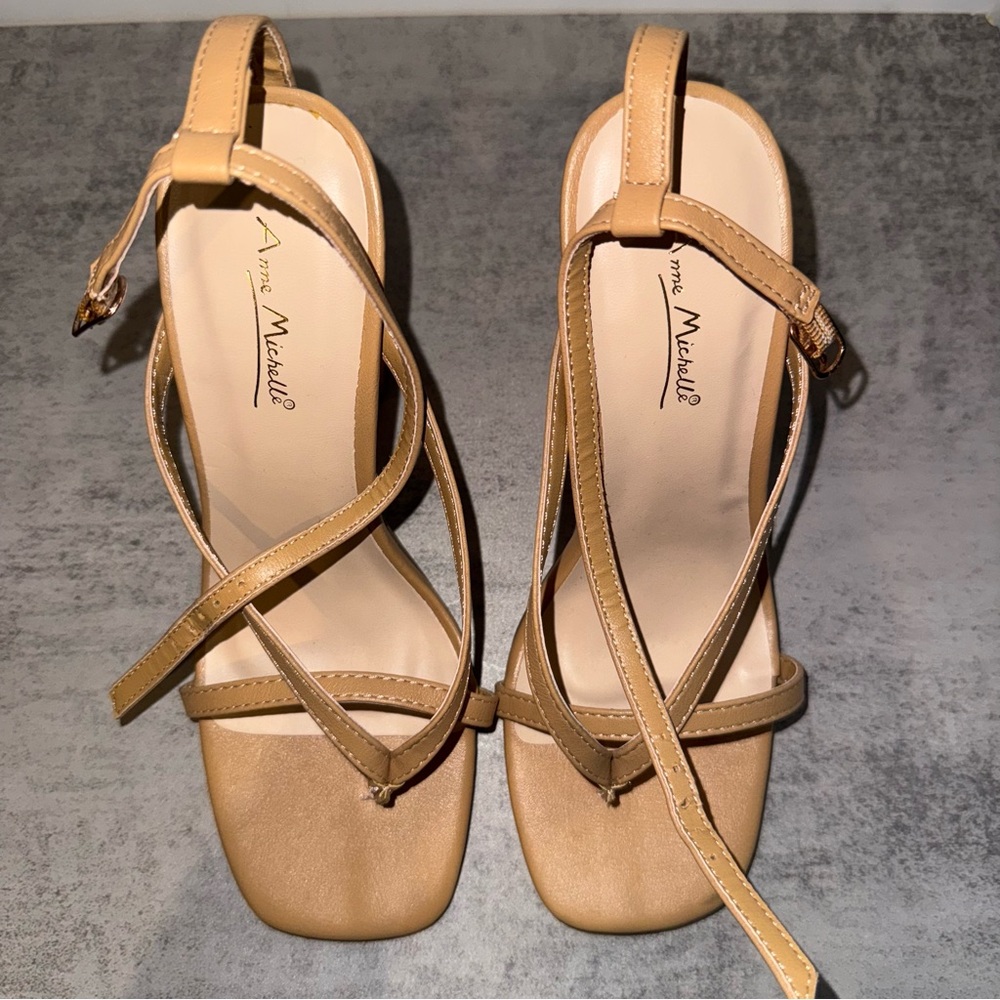 Beige Anna Michelle Heels - Women’s size 6 - Picture 5 of 7